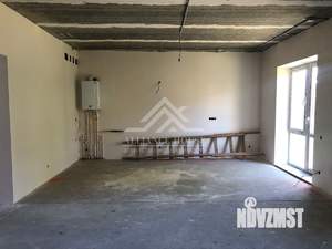 Дом 141м&sup2;, 2-этажный, участок 5 сот.  