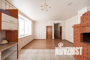 Дом 325м², 3-этажный, участок 19 сот.  