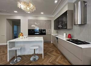 Дом 350м², 2-этажный, участок 12 сот.  