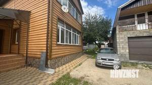 Дом 195м², 2-этажный, участок 6 сот.  