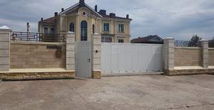 Дом 900м², 2-этажный, участок 0 сот.  