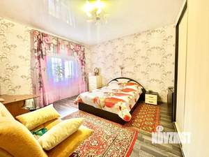 Дом 140м², 2-этажный, участок 5 сот.  