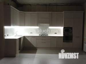 Дом 295м&sup2;, 2-этажный, участок 10 сот.  