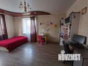 Дом 260м², 2-этажный, участок 9 сот.  