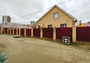 Дом 155м&sup2;, 2-этажный, участок 9 сот.  