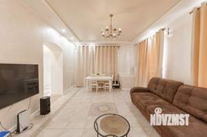 Дом 151м&sup2;, 2-этажный, участок 12 сот.  