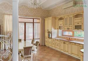 Дом 450м², 3-этажный, участок 11 сот.  