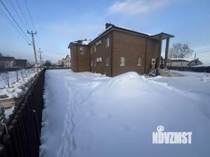 Коттедж 600м&sup2;, 3-этажный, участок 16 сот.  