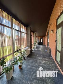 Коттедж 304м², 2-этажный, участок 8 сот.  