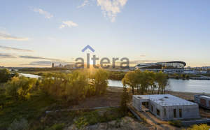 Дом 656м&sup2;, 3-этажный, участок 30 сот.  