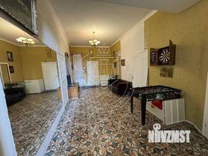 Коттедж 350м², 2-этажный, участок 30 сот.  