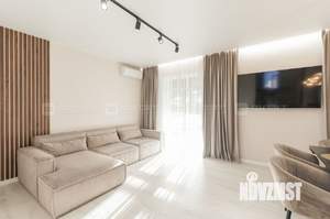 Дом 141м&sup2;, 2-этажный, участок 4 сот.  