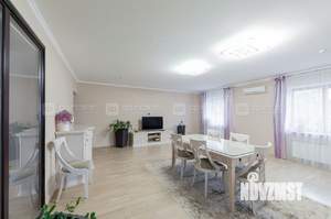 Дом 253м², 2-этажный, участок 11 сот.  