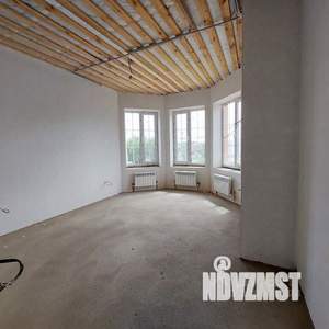 Дом 138м², 2-этажный, участок 5 сот.  