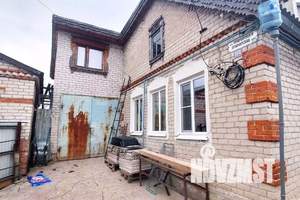 Дом 110м², 2-этажный, участок 6 сот.  