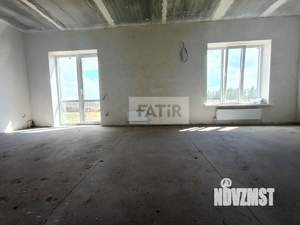 Дом 130м&sup2;, 2-этажный, участок 5 сот.  