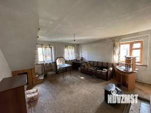 Дом 948м&sup2;, 2-этажный, участок 10 сот.  