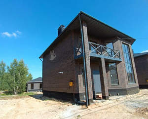 Дом 190м&sup2;, 2-этажный, участок 5 сот.  