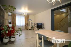 Дом 127м&sup2;, 2-этажный, участок 5 сот.  