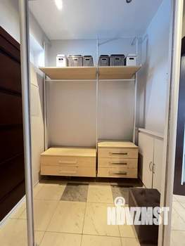 Дом 236м&sup2;, 2-этажный, участок 8 сот.  