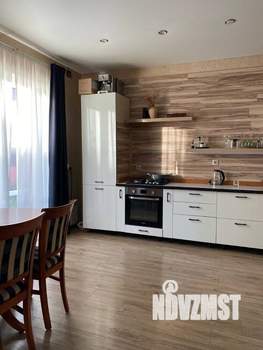 Дом 101м², 2-этажный, участок 5 сот.  