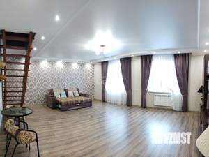 Дом 146м², 2-этажный, участок 8 сот.  