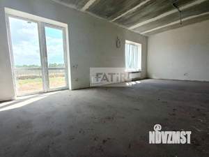 Дом 130м², 2-этажный, участок 5 сот.  