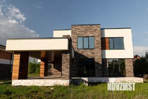 Коттедж 386м&sup2;, 2-этажный, участок 10 сот.  