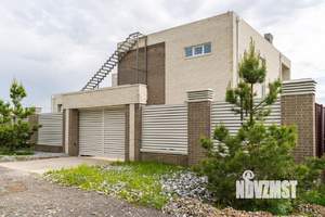 Дом 285м&sup2;, 2-этажный, участок 8 сот.  