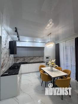 Дом 130м², 2-этажный, участок 5 сот.  