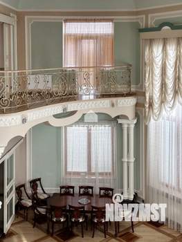 Дом 500м², 3-этажный, участок 20 сот.  