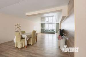 Дом 168м², 2-этажный, участок 8 сот.  