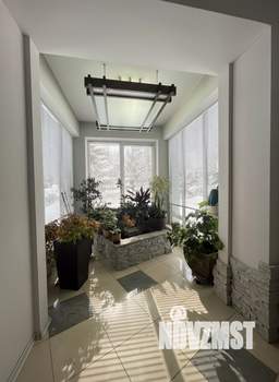 Дом 236м&sup2;, 2-этажный, участок 8 сот.  