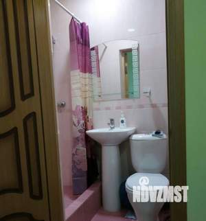 Дом 256м&sup2;, 3-этажный, участок 15 сот.  