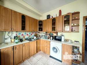 Дом 231м&sup2;, 2-этажный, участок 6 сот.  