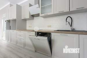 Дом 136м², 2-этажный, участок 6 сот.  