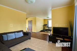 Дом 130м&sup2;, 2-этажный, участок 9 сот.  