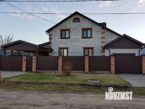 Коттедж 270м², 2-этажный, участок 12 сот.  