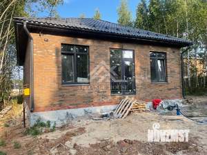 Дом 100м&sup2;, 1-этажный, участок 5 сот.  