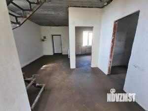 Коттедж 140м², 2-этажный, участок 10 сот.  