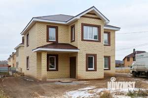 Дом 134м&sup2;, 2-этажный, участок 4 сот.  