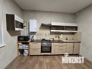 Дом 110м&sup2;, 2-этажный, участок 7 сот.  