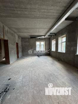 Дом 565м², 3-этажный, участок 8 сот.  