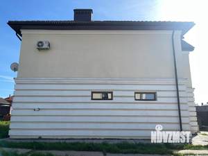 Коттедж 245м², 2-этажный, участок 10 сот.  