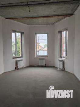 Дом 120м², 2-этажный, участок 4 сот.  