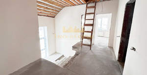 Дом 178м&sup2;, 2-этажный, участок 5 сот.  