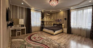 Дом 363м², 2-этажный, участок 7 сот.  