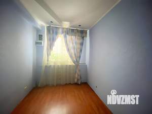 Коттедж 220м², 2-этажный, участок 10 сот.  