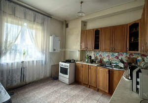 Дом 231м², 2-этажный, участок 6 сот.  