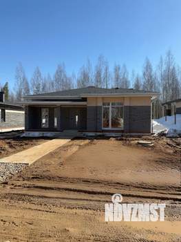 Коттедж 154м&sup2;, 1-этажный, участок 7 сот.  